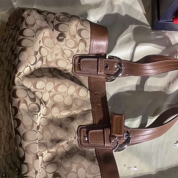 Coach Signature Canvas and leather large tote - Picture 3 of 12